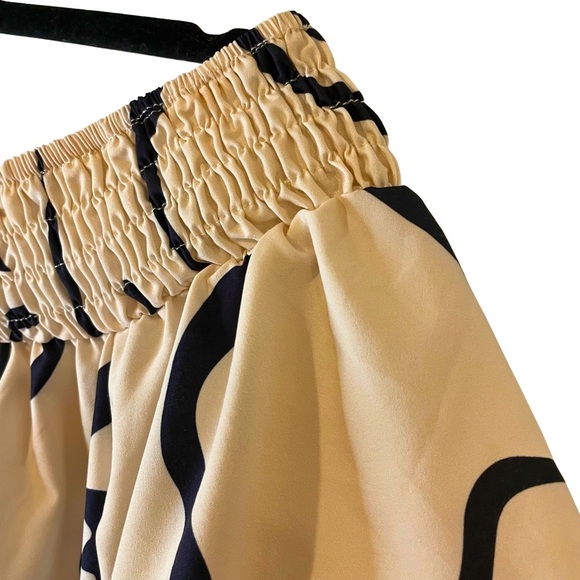 Joress Curve 1XL Cream and Black off shoulder plus size 37” knee length dress - Picture 6 of 11